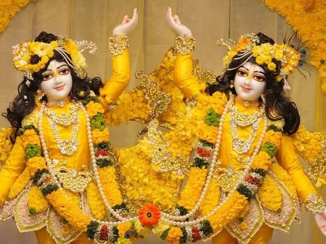ISKCON-Flower-Festival-e1743885968650.jpg